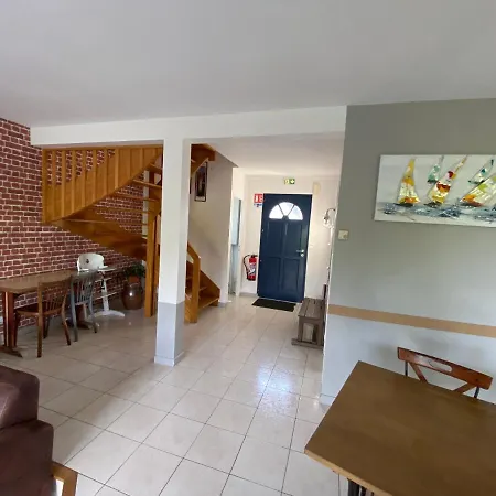 Maison De L'emeraude Nyaraló